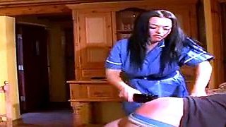 English nurse panks patient