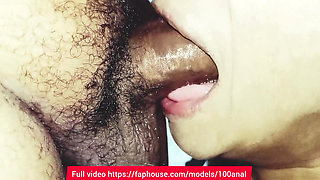 The MILF promises the best blowjob ever and swallows all the semen taken from the penis.