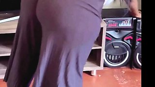 AUNTY TEASING ME ALL DAY