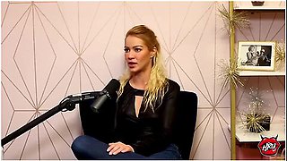 Cherry Kiss And Holly Randall - Takes On 80 Loads And Swallows Them All