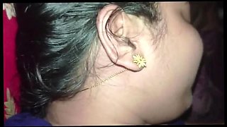 Bengali Village Wife Hot Desi MMS - Blouse Remove at Home