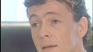 The White Venus in the Office Swallows Everything