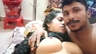 Hot Couple Fucking and Kissing Each Other Desi Romance