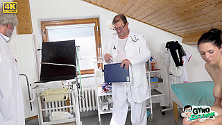 Real Gyno Orgasm of Cute Teen Sarah Simons