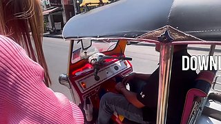 Innocent Thai teen amateur fuck on video