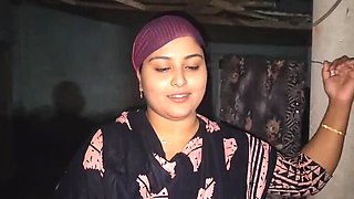 Bangladeshi Wife Fucked Hard Doggy Style - Homemade Bangla Sex with Big Cock and Cumshot