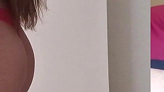 I Enter Chat Roulet to Warm up Cocks