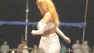 Leann amateur beautiful brunette with big boobs