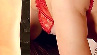 Lolahoop Came Back a Third Time for an Extreme Anal Squirt