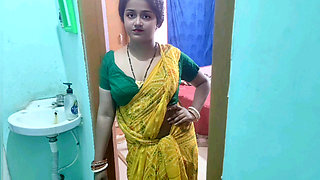 Landlord Aunty seduced a college boy to satisfy her desires