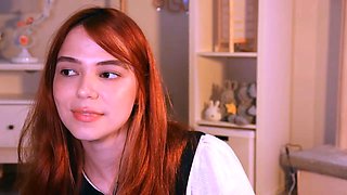 Pregnant Redhead Webcam Masturbation