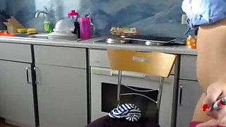 Cute Sexydea Flashing Pussy on Live Webcam