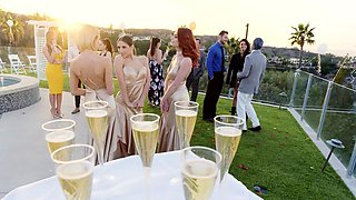 LifeSelector-The Wedding Crasher, Khloe Kapri