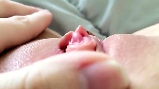 Flexing my Clit