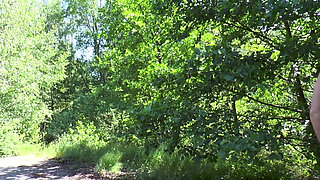 Lovely big ass brunette banged outdoor with her fucker