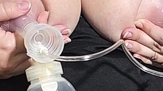 Breast Pumping 32 H Tits