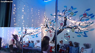 Live Show Pole Dance in Stockings 11:04