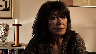 Hot babe seka vintage blowjob video