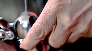 Empressbellasadic Loves to Penetrate Deep Urethras