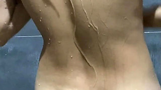 Beautiful and sexy Kitty Kat debut by showering nude