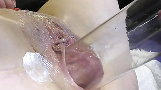Deep Keely Spreads Wide Open: Dildo & Glass Extreme Insertion Close-Up