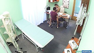 Tattooed fake doctor Adam Black fucked a long-legged hottie