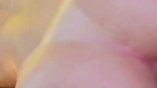 Blonde Gives Her Bonus to Bandit