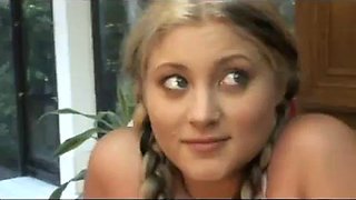 Babysitter gulosa: Blowjob, Doggy  Big Tits Porn