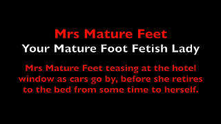 Mrs Mature Feet in sexy Red Tube Dress 503