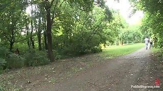 Zenza Raggi And Niki Sweet - Fucked On A City Bus