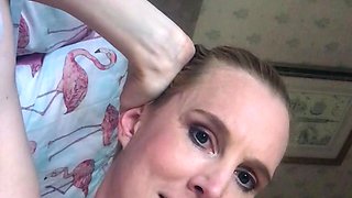 Blonde emo amateur solo masturbation