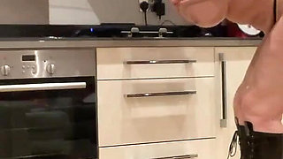 Oiled up Let Me Seduce You Cum for Me