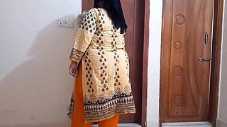 Indian Desi Big Ass Maid Fucked by Boss