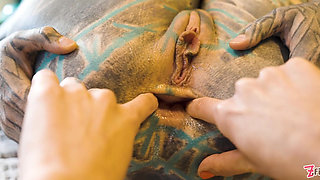 Roadtrip Tattooed Girl Fucks a Girl Anal with a Big Toys in Vintage Talbot Express