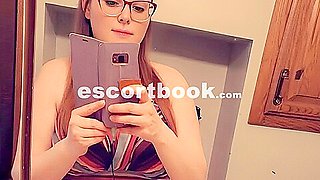 Canadian snowbunnie Mikayla Watson