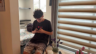 I Take Advantage of the Fact That My Stepmother Gets Stuck in the Washing Machine to Give Her a Good.