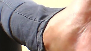 Lesbian Karateke Big Feet - Agressive and Sensational