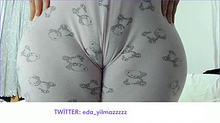 Camel Toe- Masturbation in Pajamas- Turkish Porn- Turkish MILF
