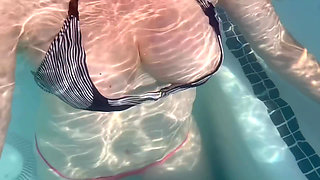 Artemisia Love Flashing Her Juicy Big Tits at the Pool
