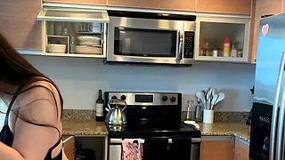 Bts: Live Stream Hanging Out with Dani