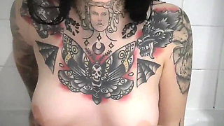 Using Big Vibrator in Bath