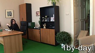 Peach skewered on fuck machine