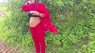 Beautiful Bengali Girl Boobs Show in Outdoor with Her Boyfriend