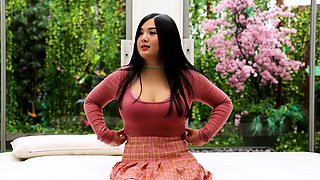 Korean wife on couch Amateur Asian Japanese Korean Webcams