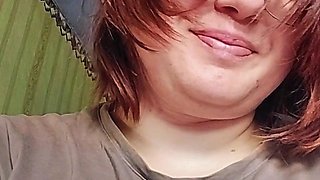 Amateur Girlfriend Blowjob Instead of Cooking - Curvy Brunette with Glasses Sucks and Jerks Cock