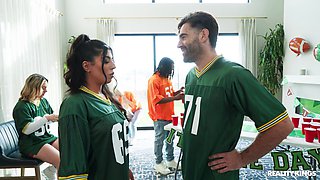 Sexy Jasmine Sherni exciting porn video