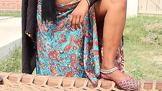 Indian desi stepsis pussy fuking in Hindi audio