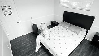 blonde teen fingering live shows on k