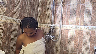 African Devorced stepmom Fingering Herself