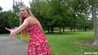 Seductive Roller Girl horny xxx video